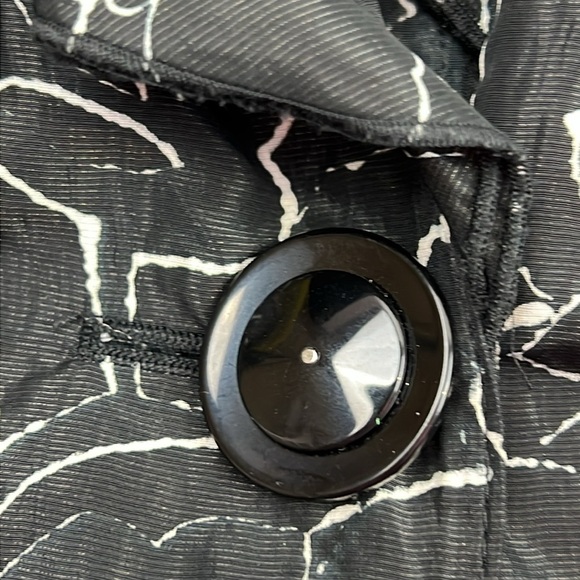 Basler Floral Embroidered Lightweight Blazer - Picture 6 of 12